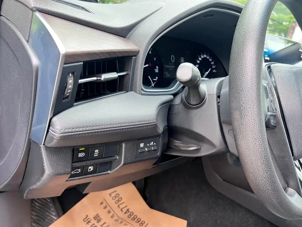 TOYOTA AVALON 2020