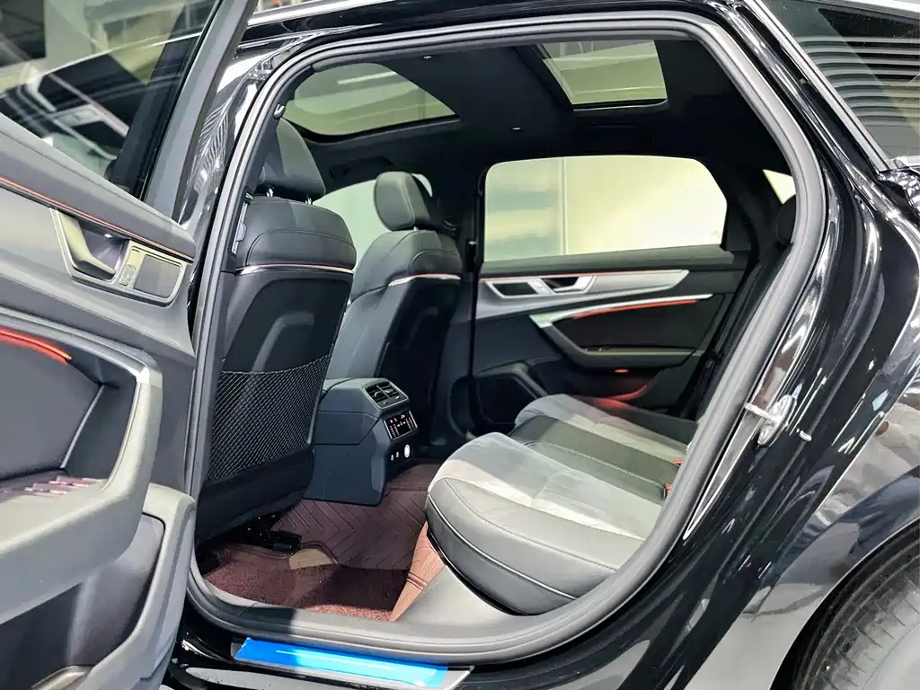AUDI A6L 2022