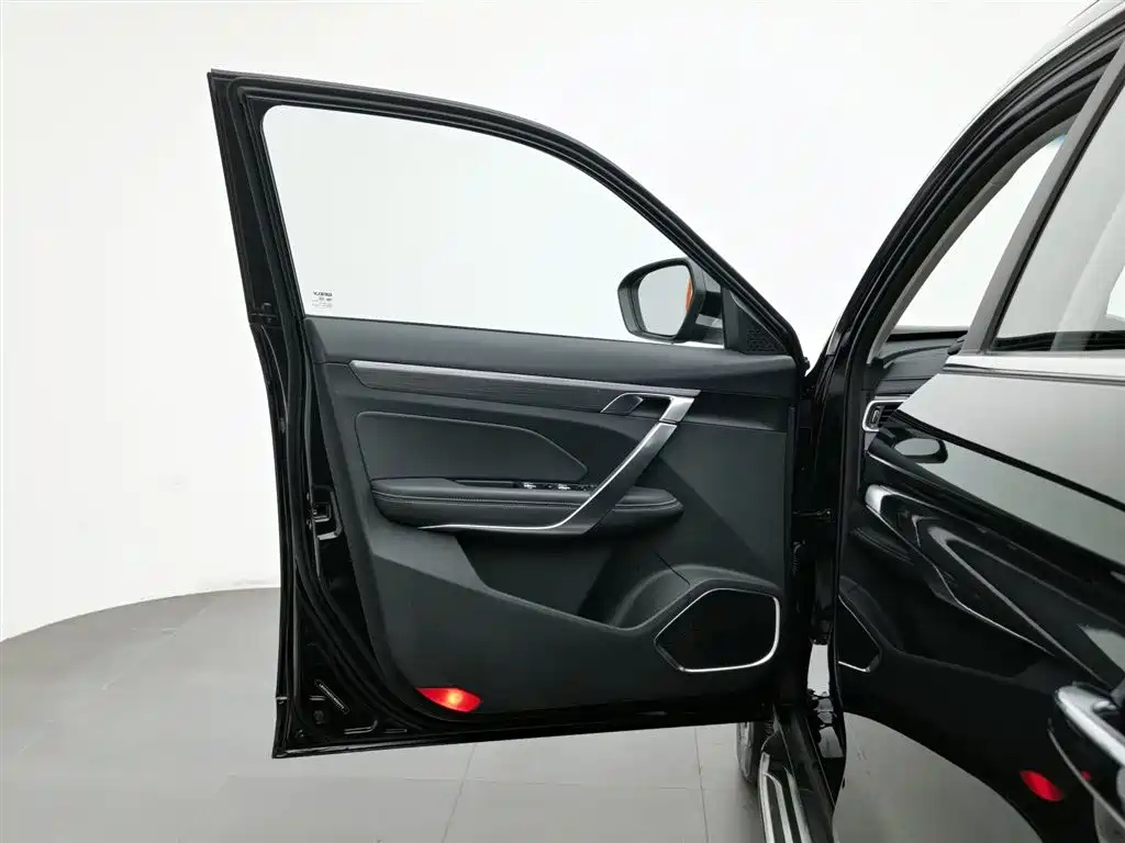 GEELY AUTO BOYUE 2020