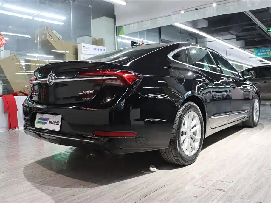 BUICK LACROSSE 2022