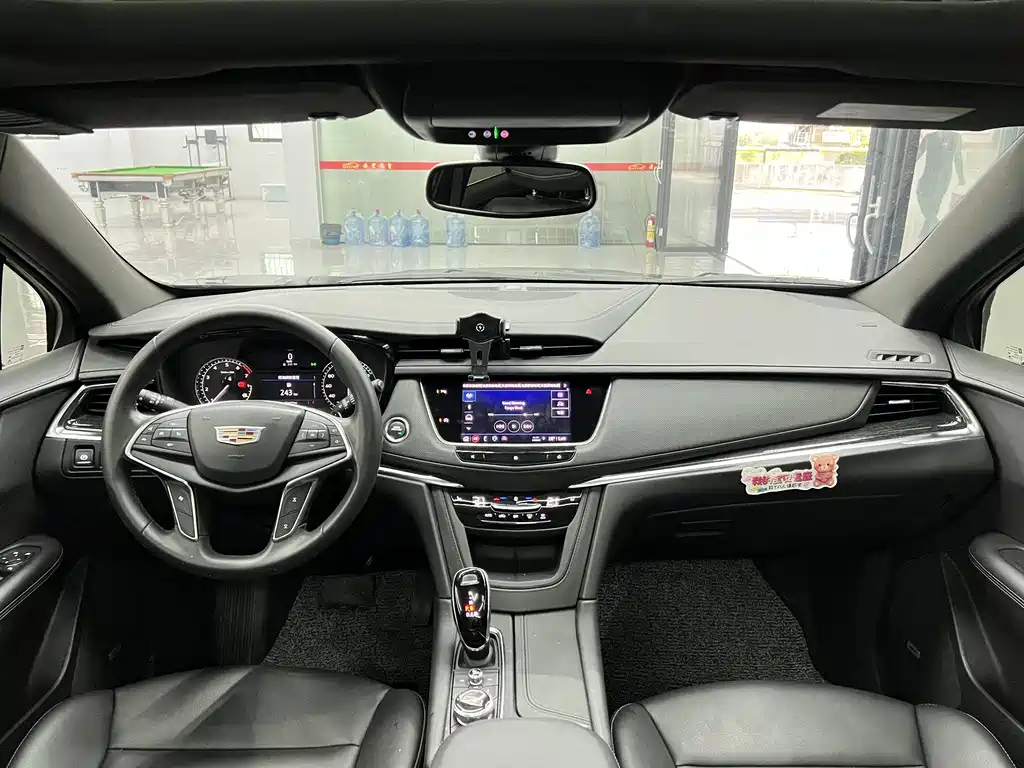 CADILLAC XT5 2021