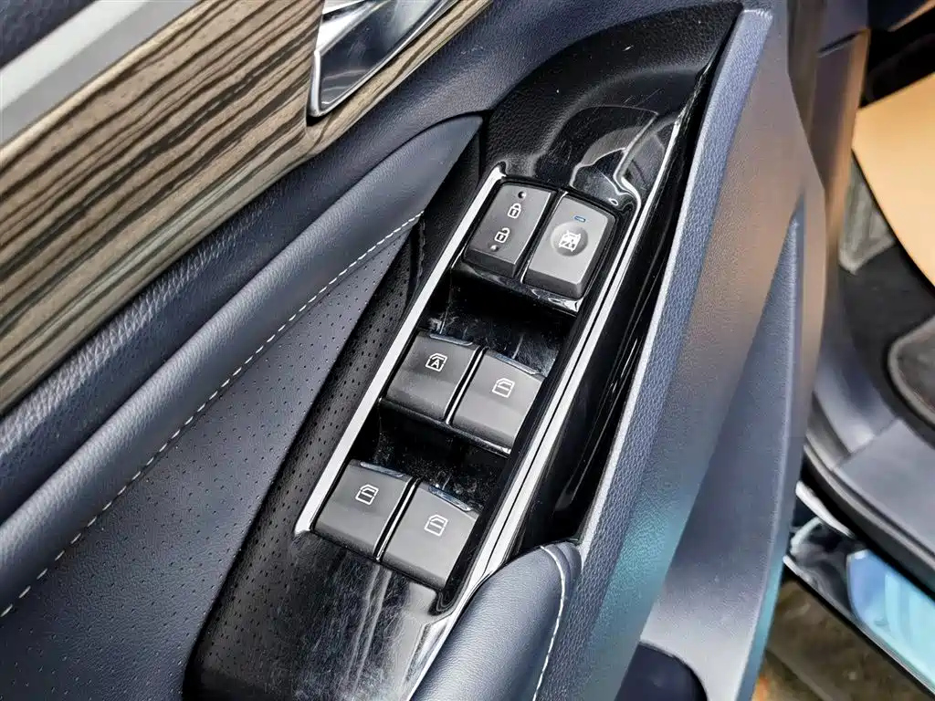 TRUMPCHI M8 2022
