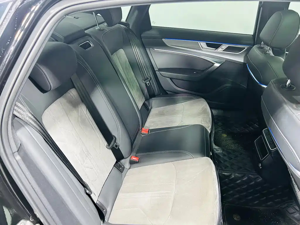 AUDI A6L 2023