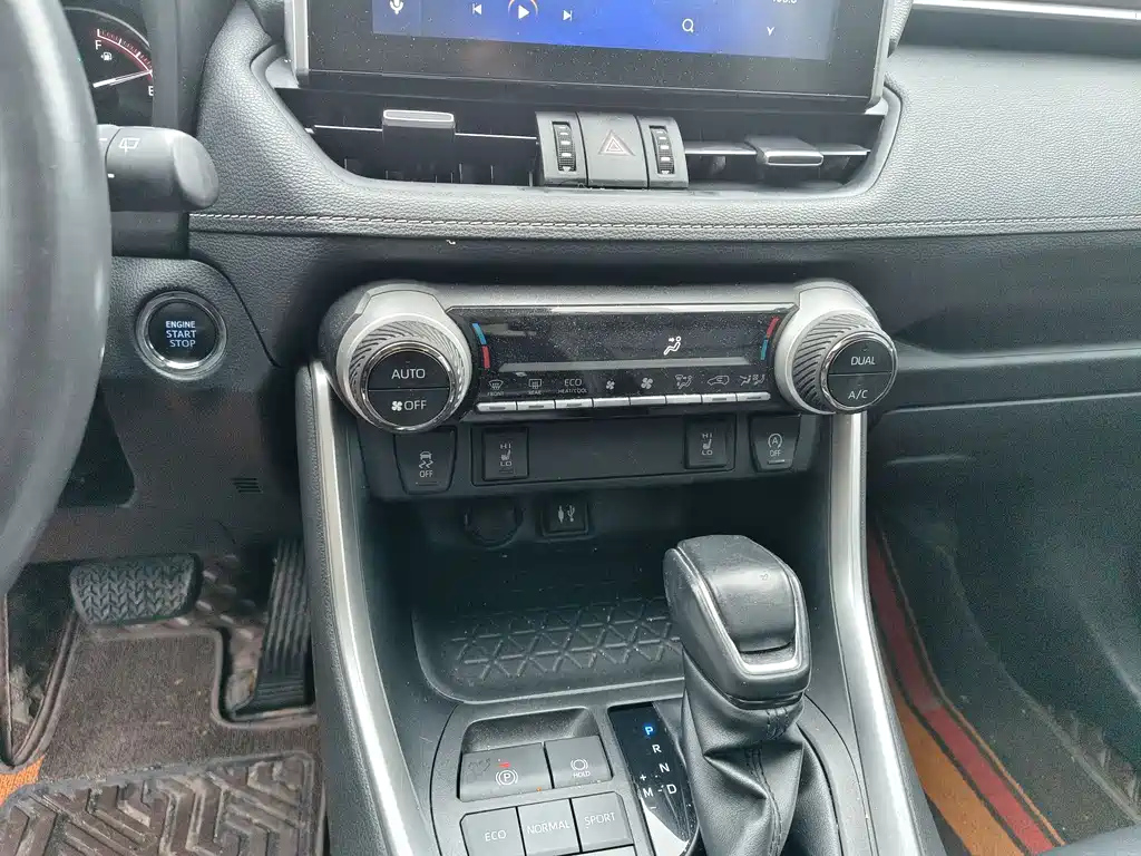 TOYOTA RAV4 RONGFANG 2022