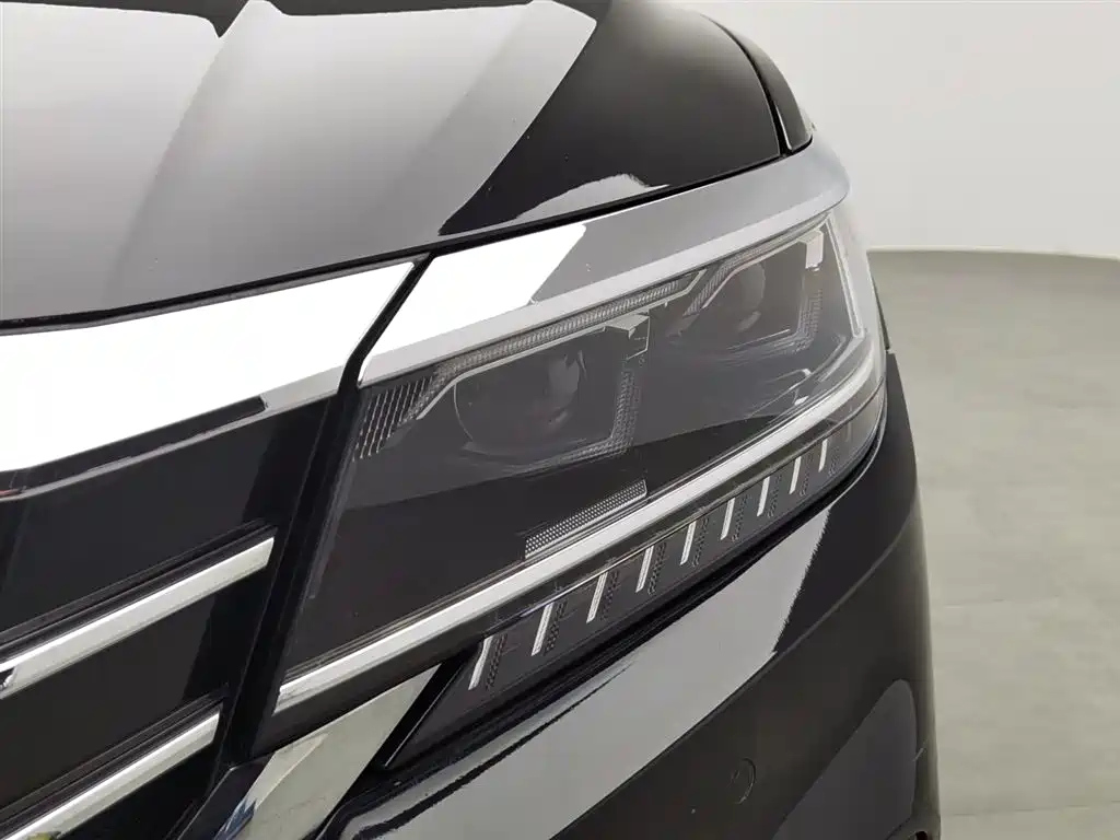 VOLKSWAGEN PASSAT 2020