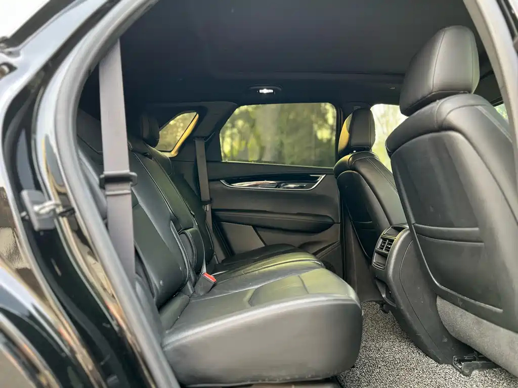 CADILLAC XT5 2020