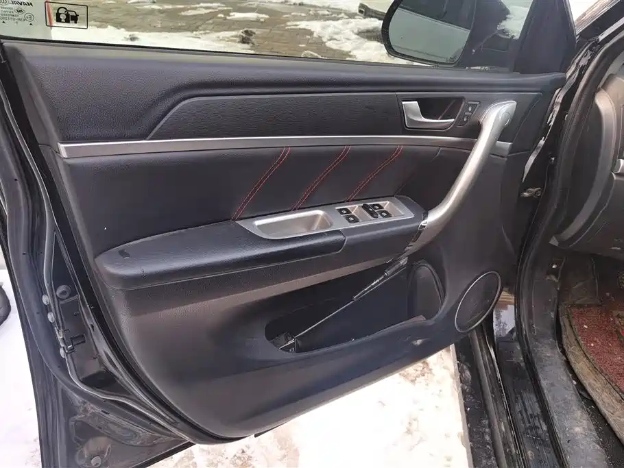 HAVAL M6 2020