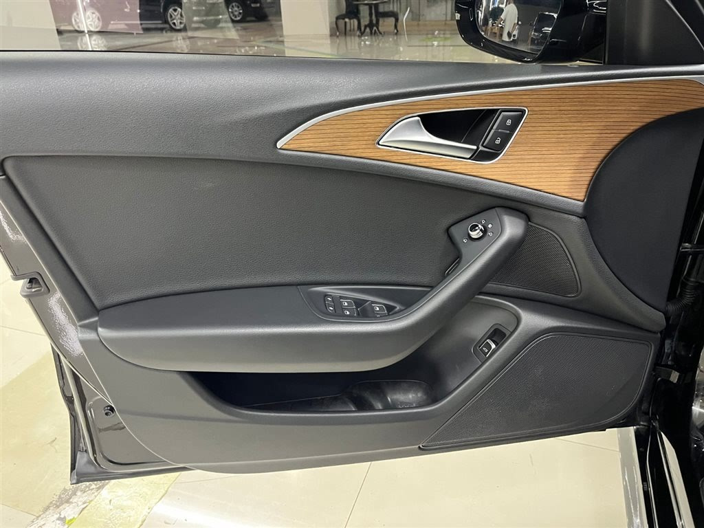 AUDI A6L 2018