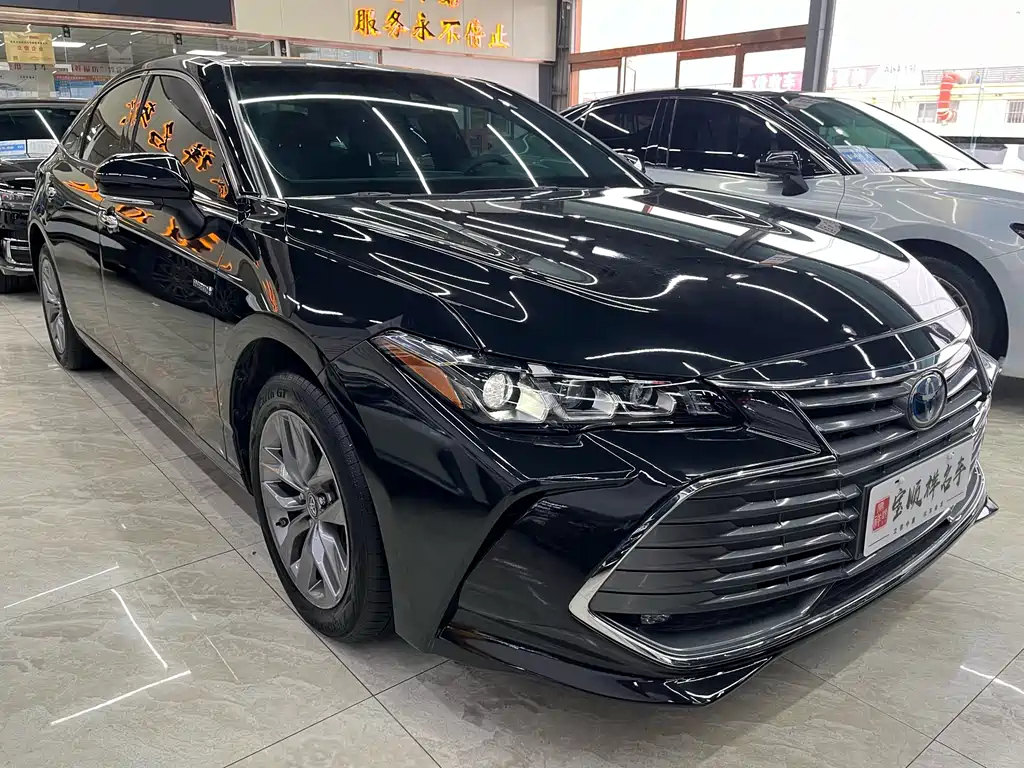 TOYOTA AVALON 2021