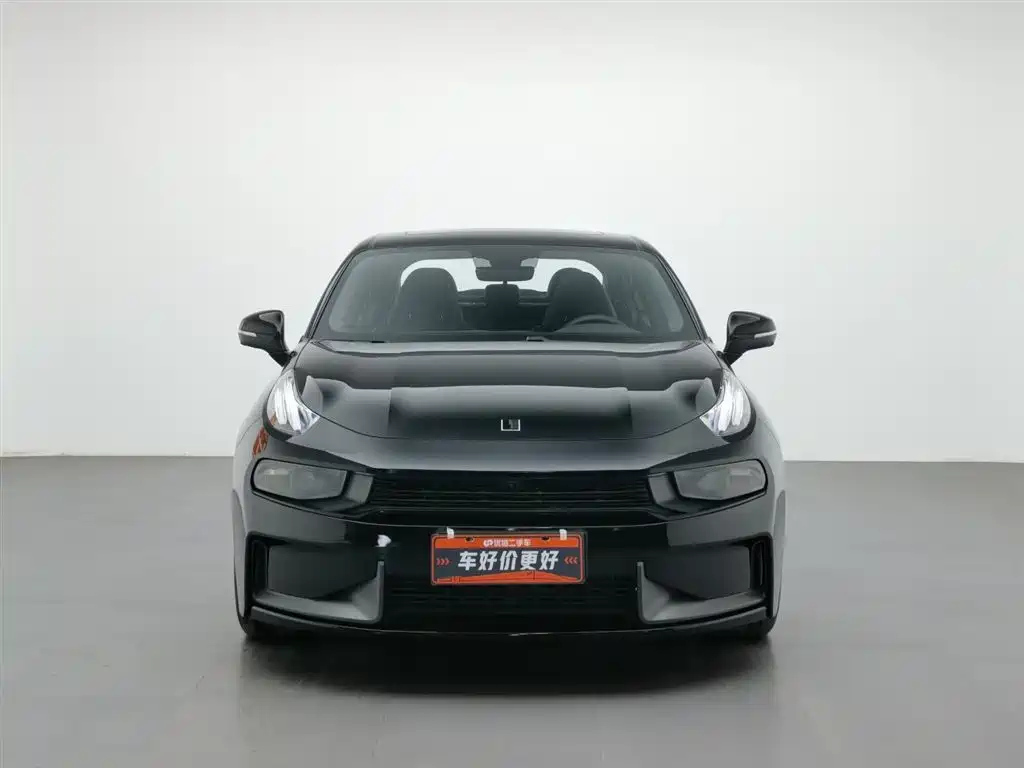 LYNK&CO 03 2021