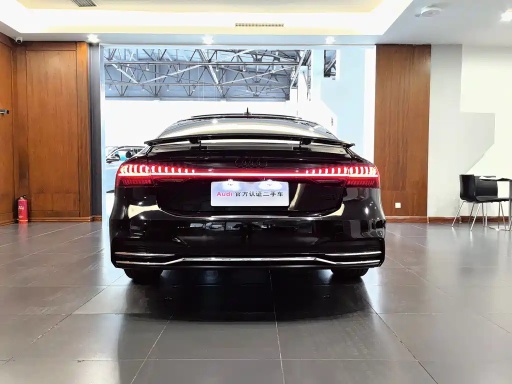 AUDI A7 2021
