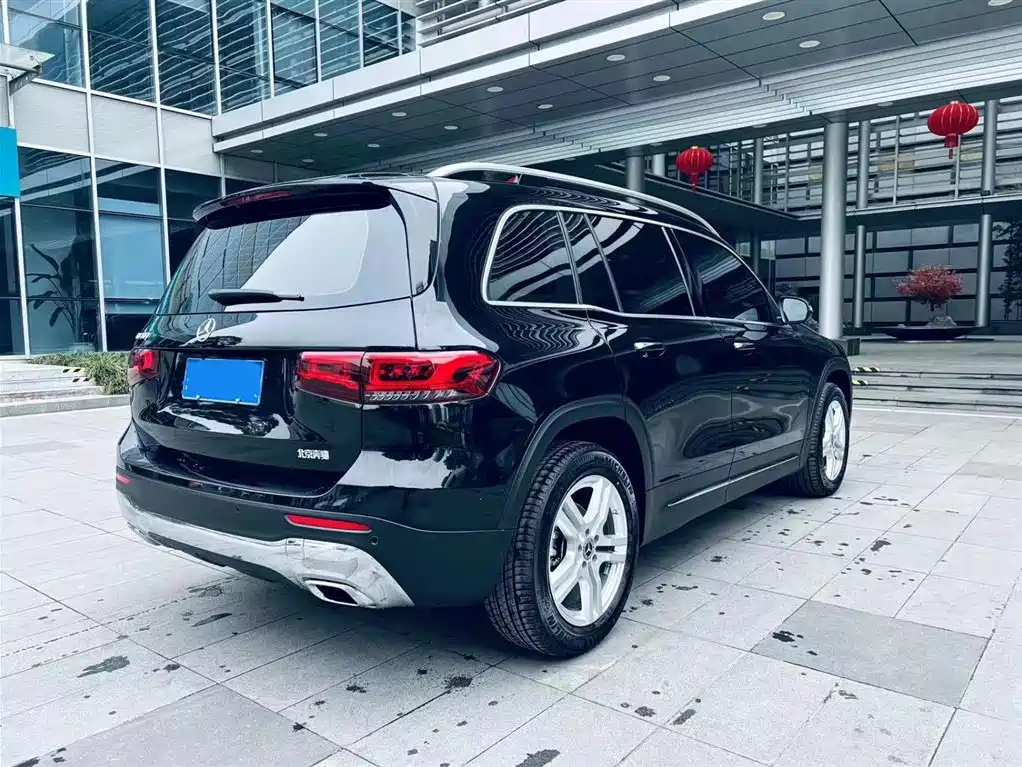 MERCEDES BENZ GLB 2022