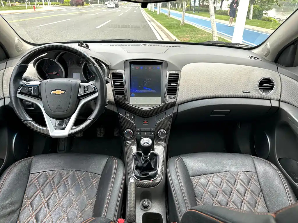 CHEVROLET CRUZE 2013