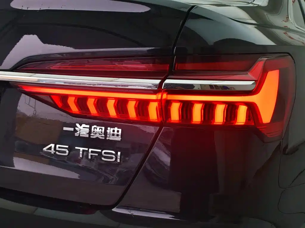 AUDI A6L 2022