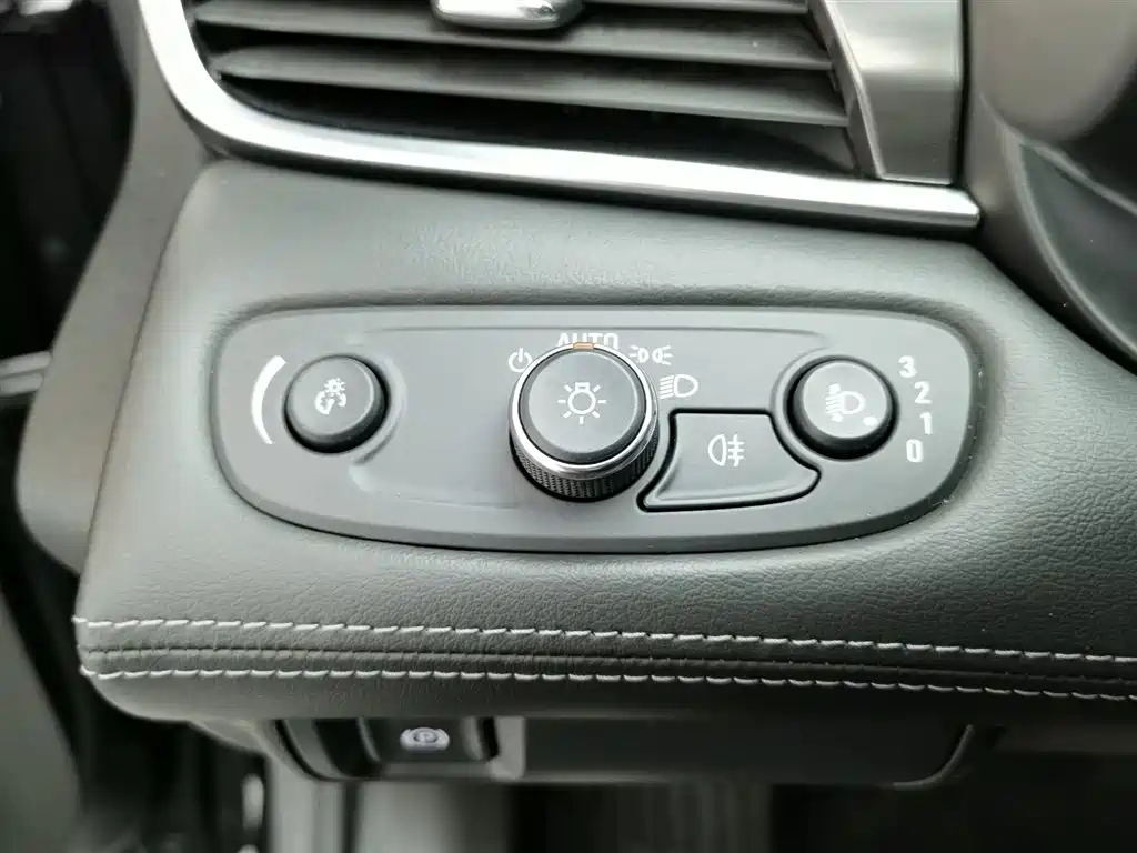 BUICK LACROSSE 2021