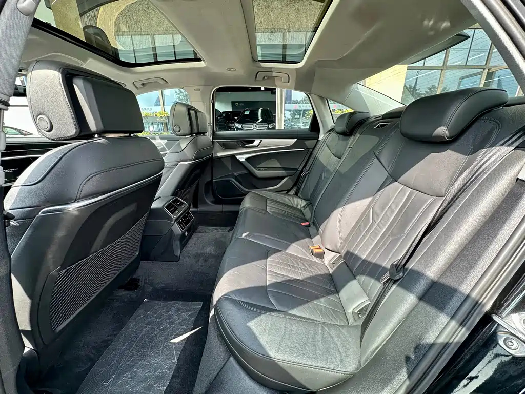 AUDI A6L 2021