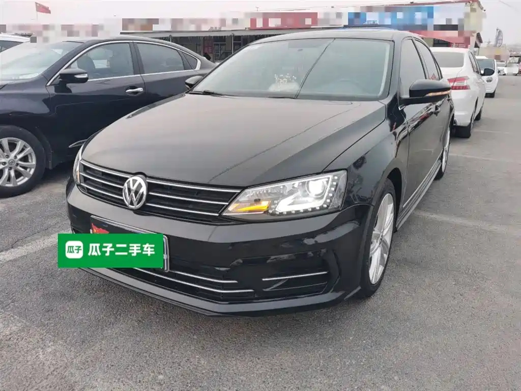 VOLKSWAGEN SAGITAR 2018