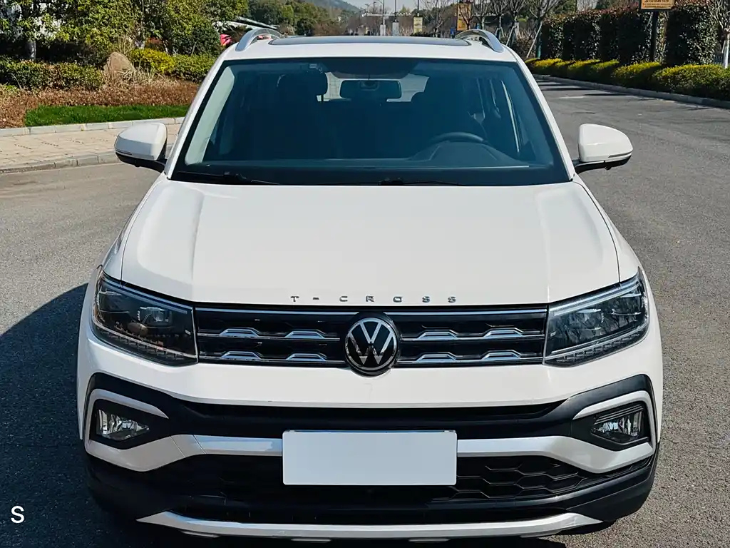 VOLKSWAGEN T-CROSS 2022