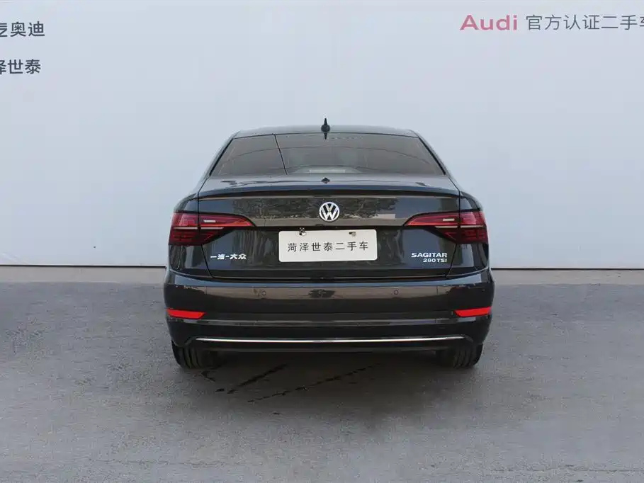 VOLKSWAGEN SAGITAR 2021