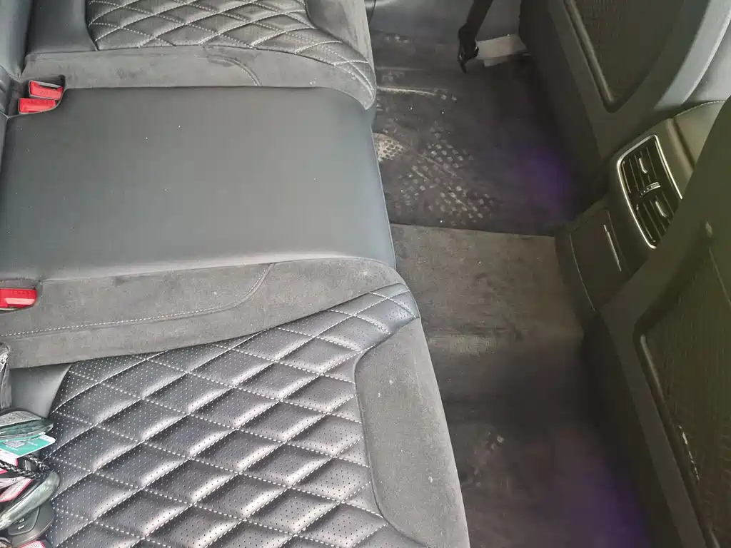 HONGQI HS5 2020