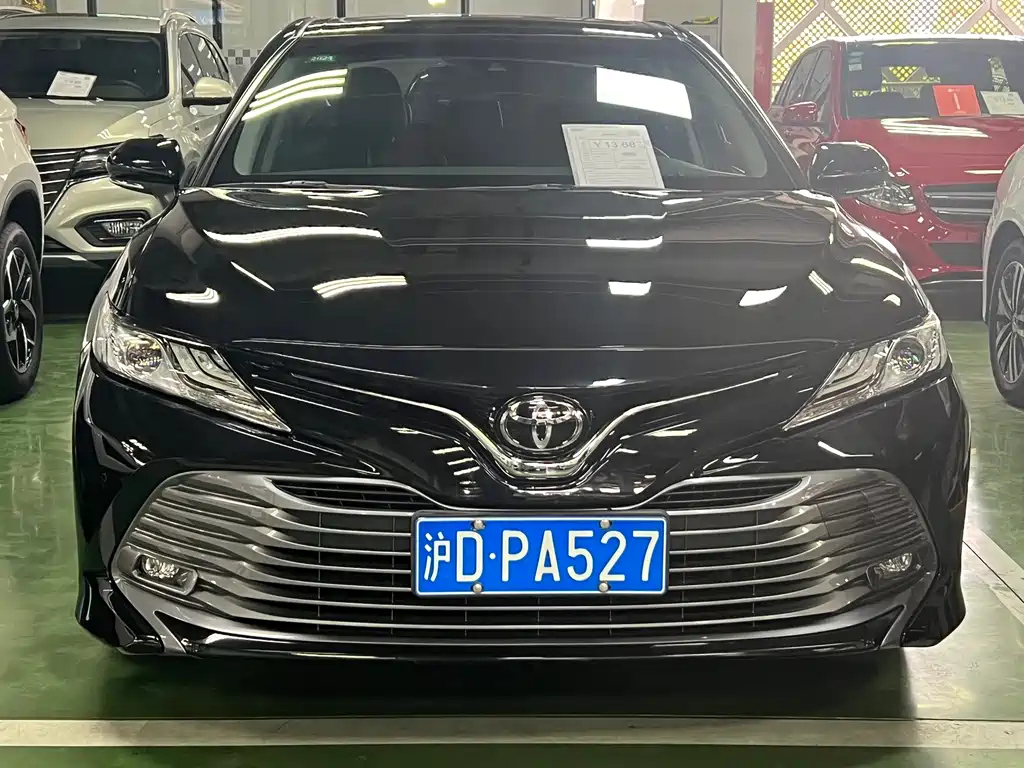 TOYOTA CAMRY 2018