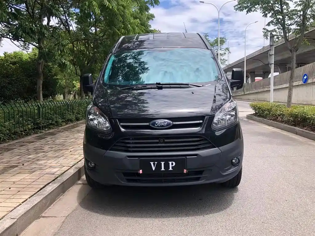 FORD TRANSIT 2022