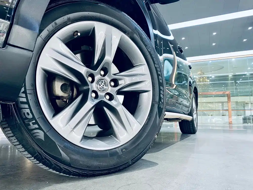 TOYOTA HIGHLANDER 2018