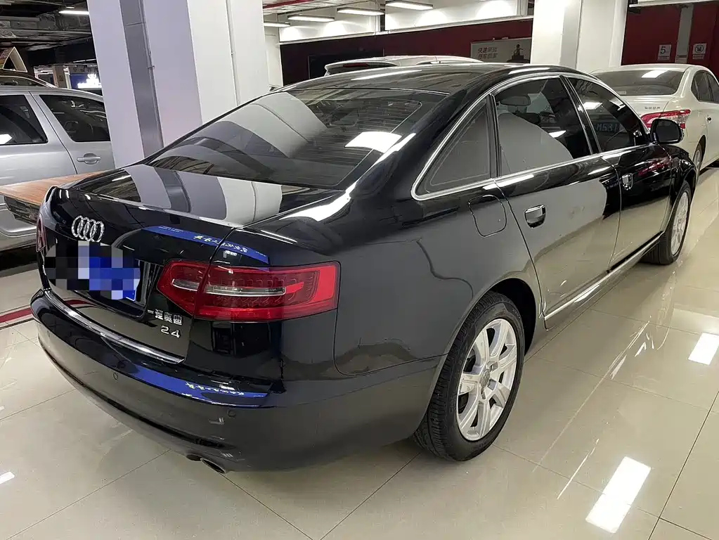 AUDI A6L 2010