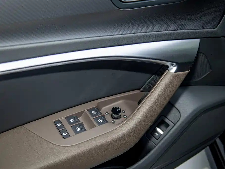 AUDI A7L 2022