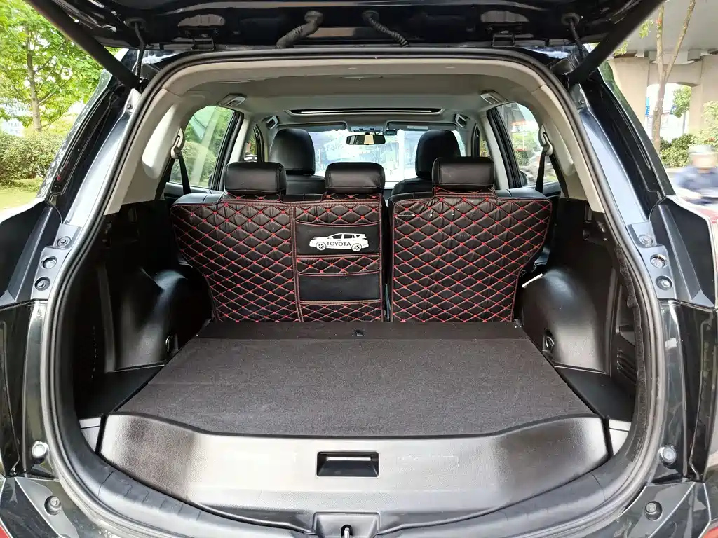 TOYOTA RAV4 RONGFANG 2018