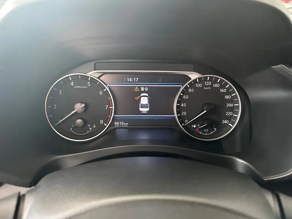 NISSAN TEANA 2023
