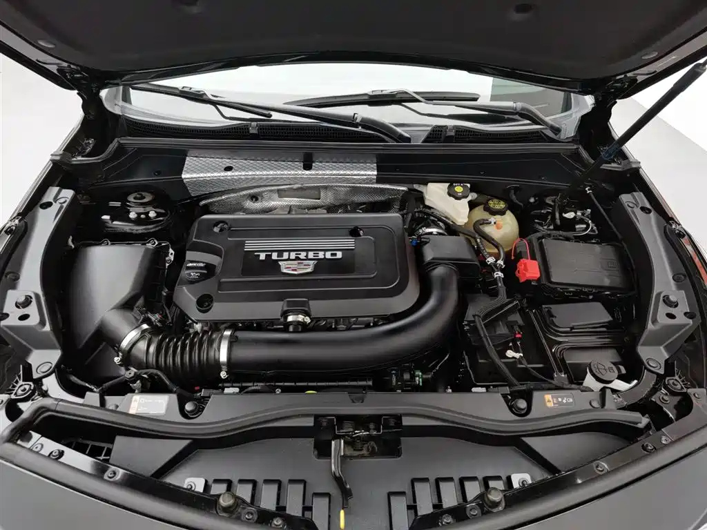 CADILLAC XT4 2021