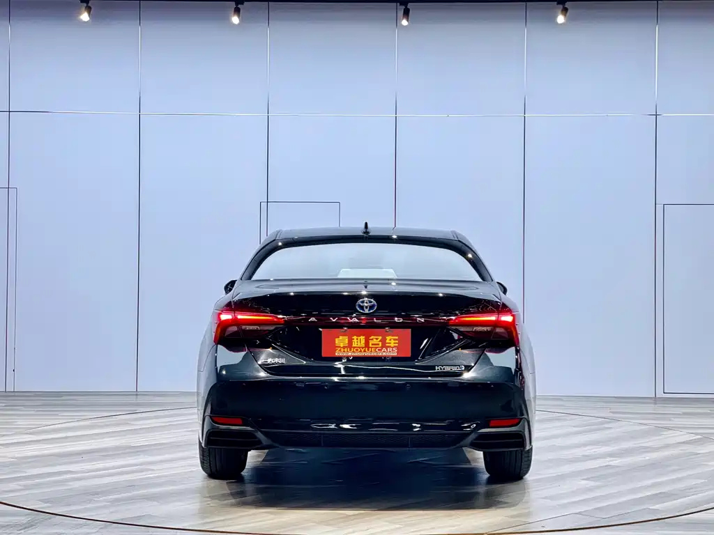 TOYOTA AVALON 2020