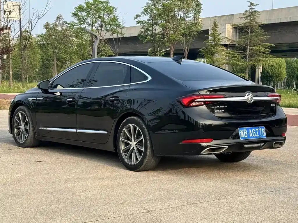 BUICK LACROSSE 2020