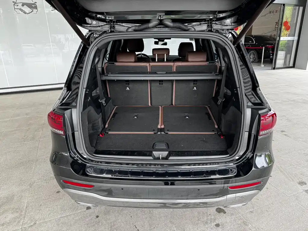 MERCEDES BENZ GLB 2021