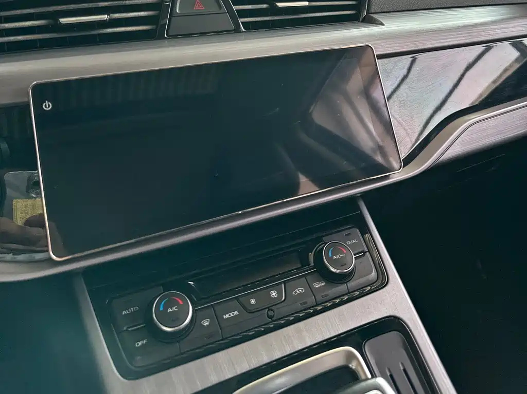 GEELY AUTO BOYUE 2021