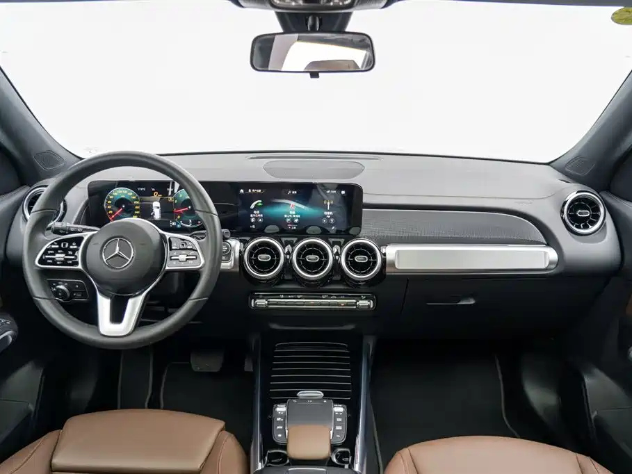 MERCEDES BENZ GLB 2022