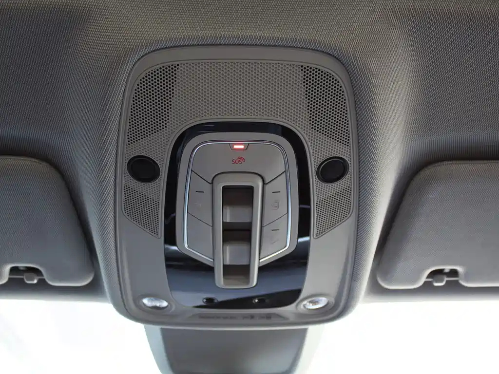 AUDI A6L 2023