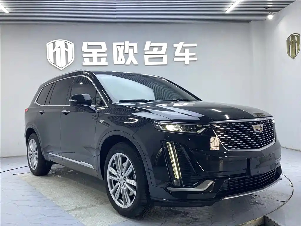 CADILLAC XT6 2021