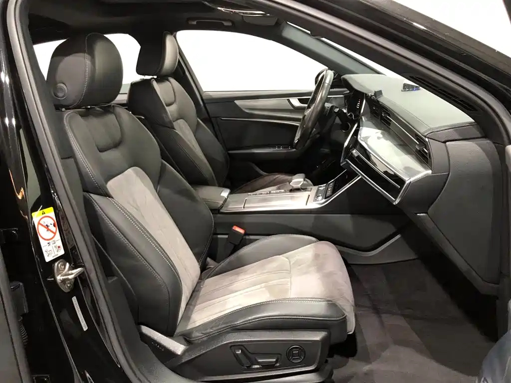 AUDI A6L 2021