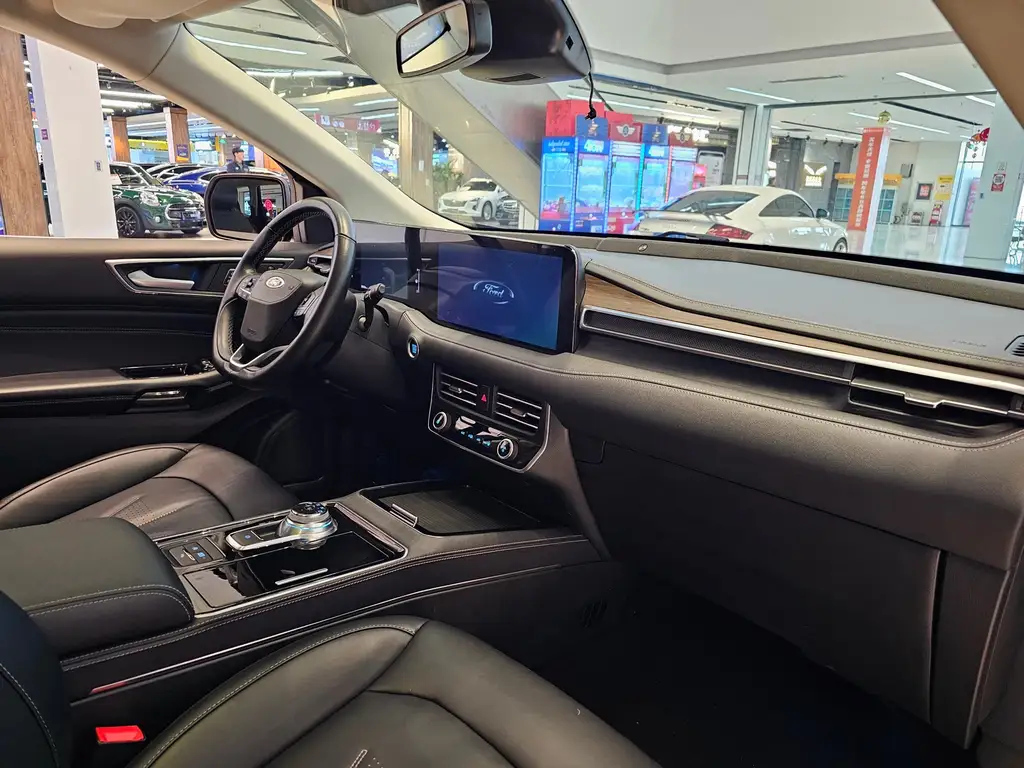 FORD EDGE 2021