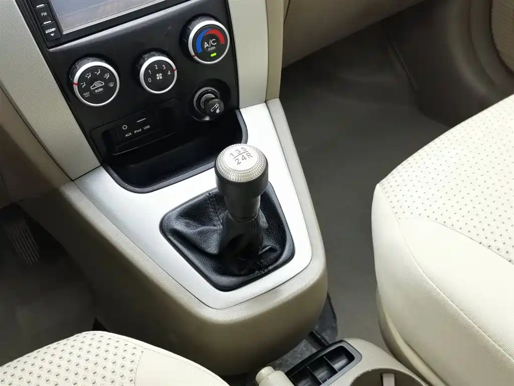 HYUNDAI TUCSON 2013