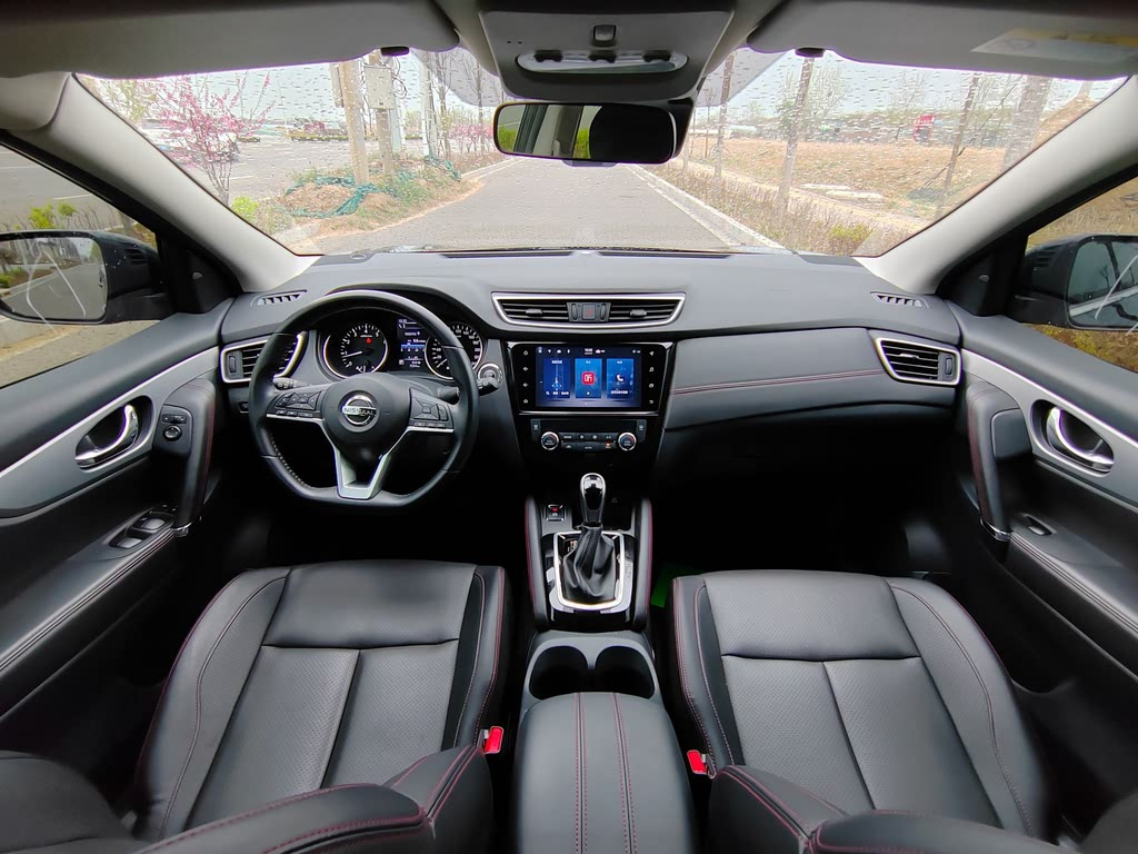 NISSAN QASHQAI 2022