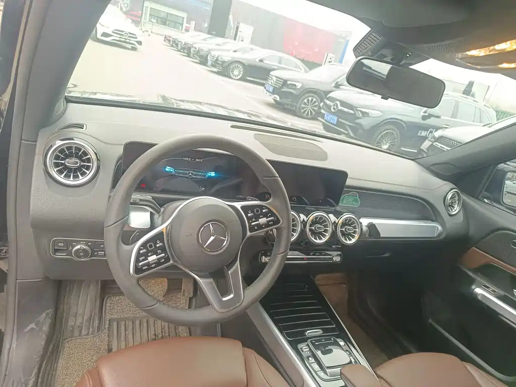 MERCEDES BENZ GLB 2022