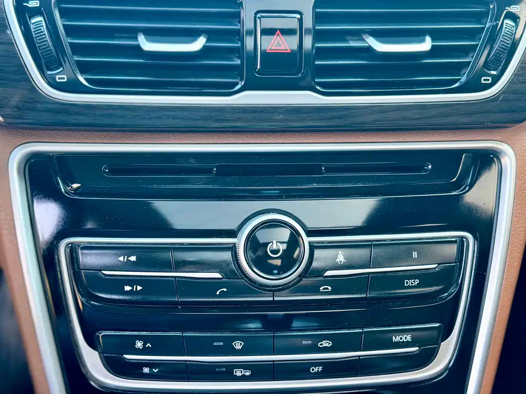 GEELY AUTO BORUI 2018