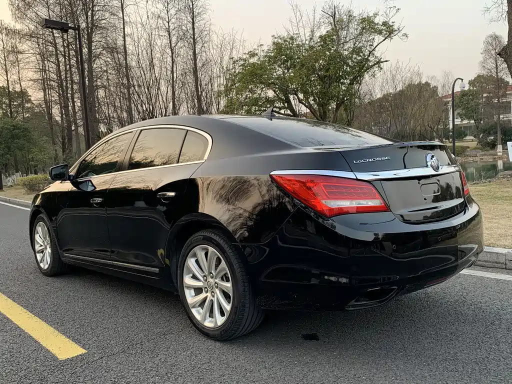 BUICK LACROSSE 2014