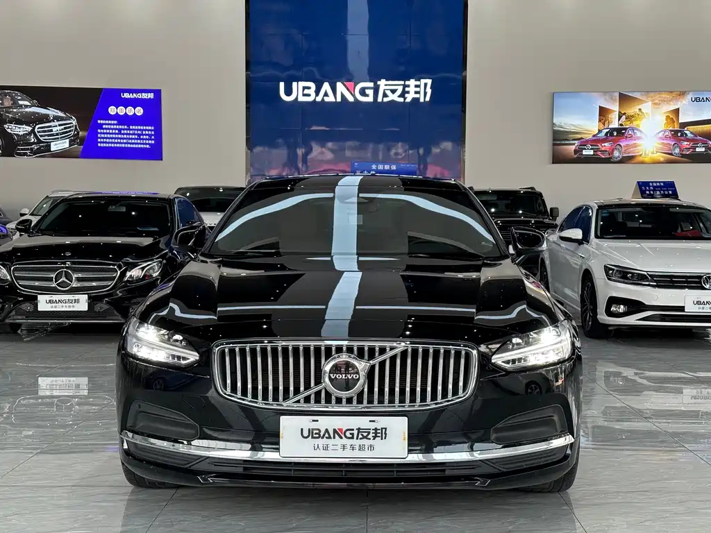 VOLVO S90 2022