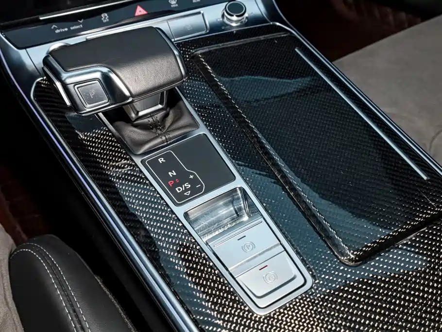 AUDI A6L 2023