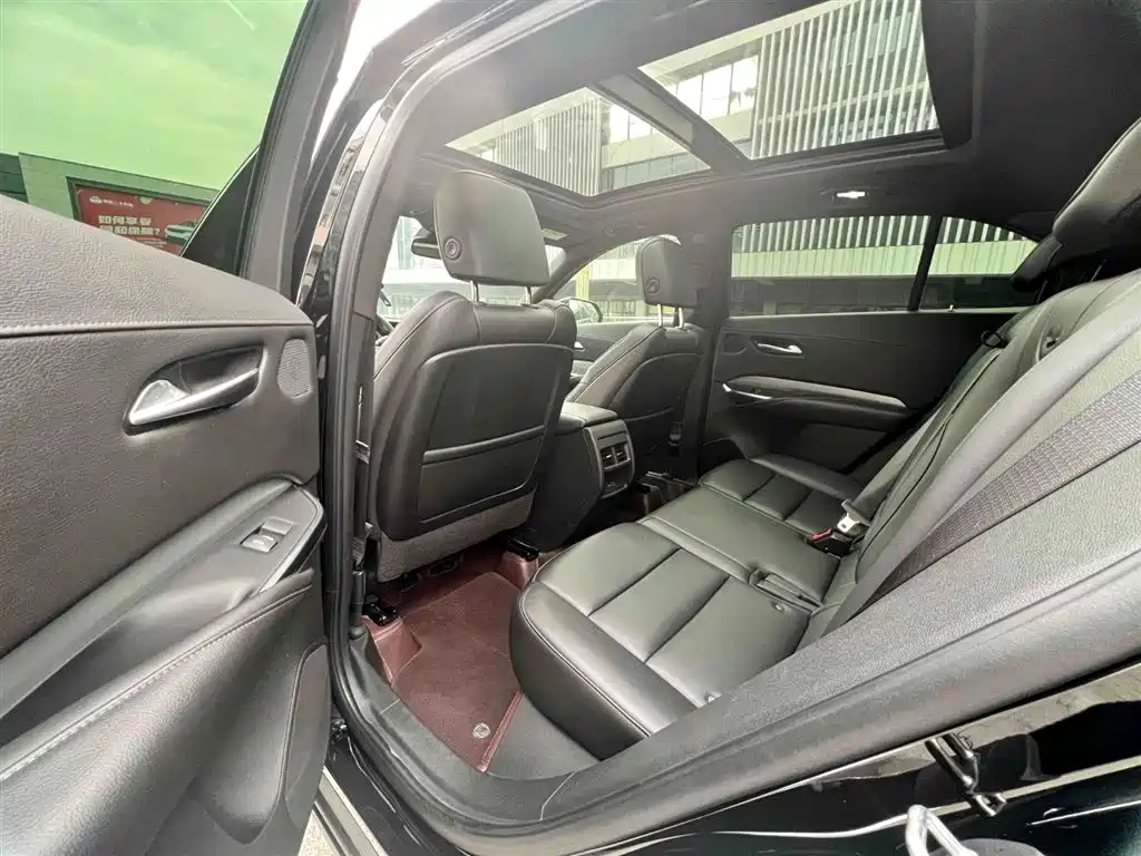 CADILLAC XT4 2020