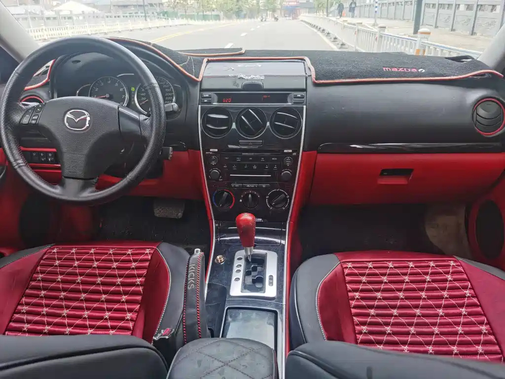 MAZDA 6 2010